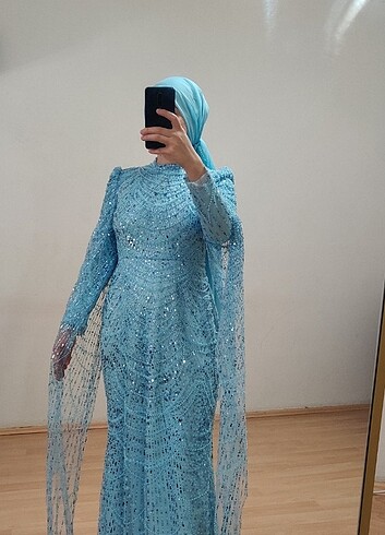 Tesettür taşlı balık model özel dikim pelerin li 