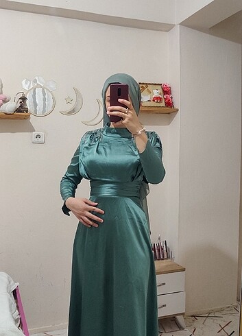 Tesettür satılık hennin marka saten abiye 
