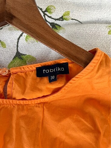 38 Beden turuncu Renk Uzun kollu crop bluz