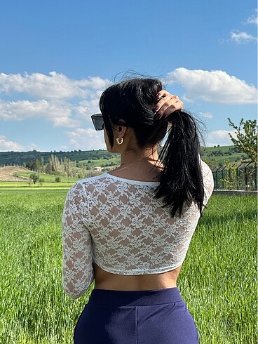 dantelli crop beyaz