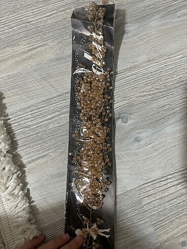 Beden Gold taç