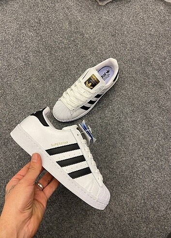 37 Beden Adidas Süperstar