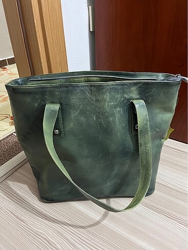 Kadın deri güzel yeşil çanta