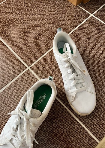 37 Beden beyaz Renk Beyaz Bağcıklı Minimalist Kadın Spor Ayakkabı