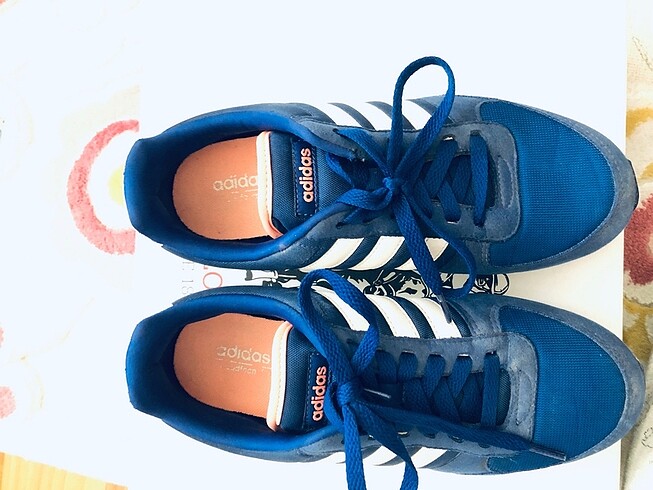 Adidas temiz ayakkabı