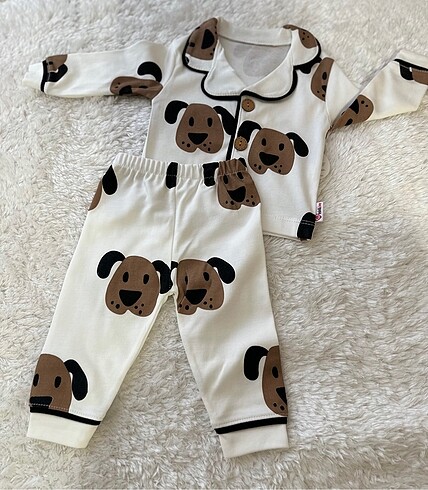 köpekli pijama takımı