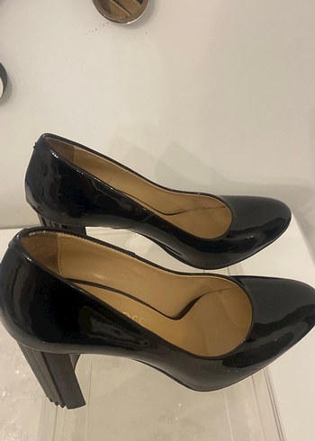 Siyah Rugan Stiletto Kadın Ayakkabı - Görsel 3