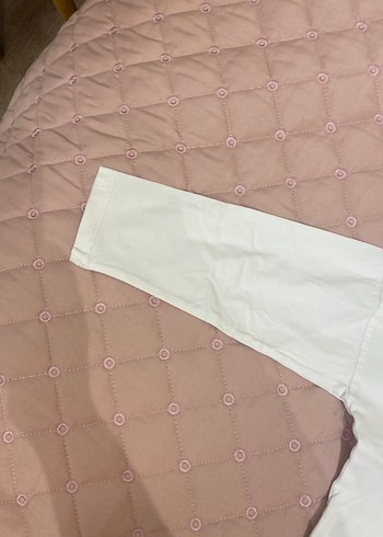 Beverly Baskılı Beyaz Kız Tişörtü - Görsel 5