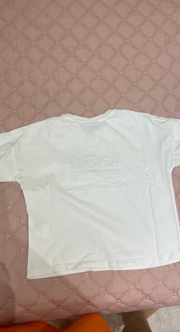 Beverly Baskılı Beyaz Kız Tişörtü - Görsel 4