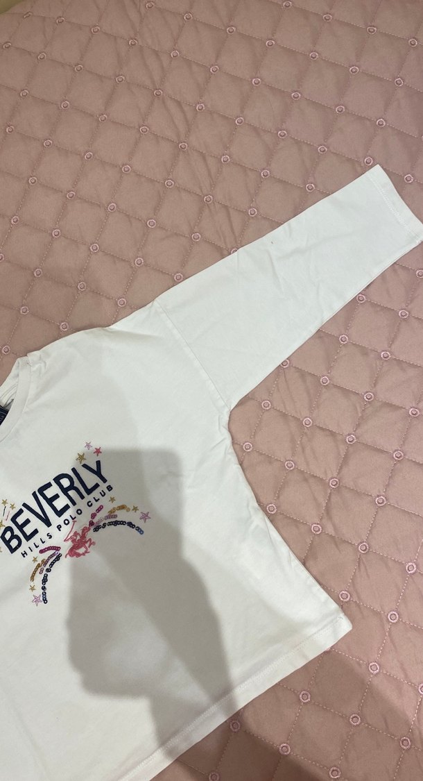 Beverly Baskılı Beyaz Kız Tişörtü - Görsel 3