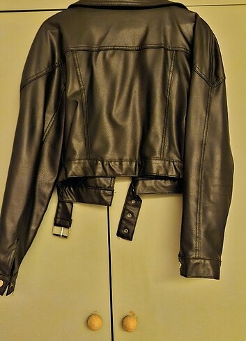 38 Beden crop deri ceket
