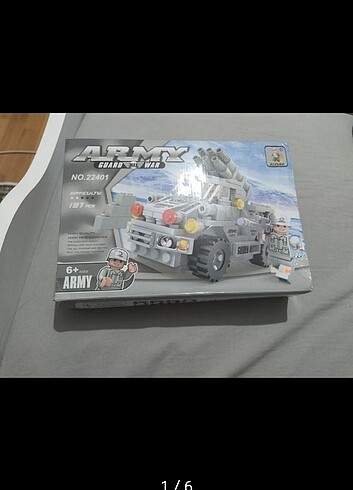 Diğer Lego ausini oyuncak