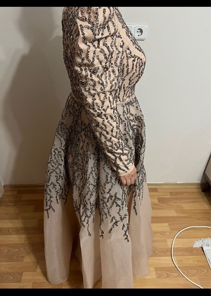 Tesettür abiye nişanlık gece elbisesi pullu taşlı - Görsel 4