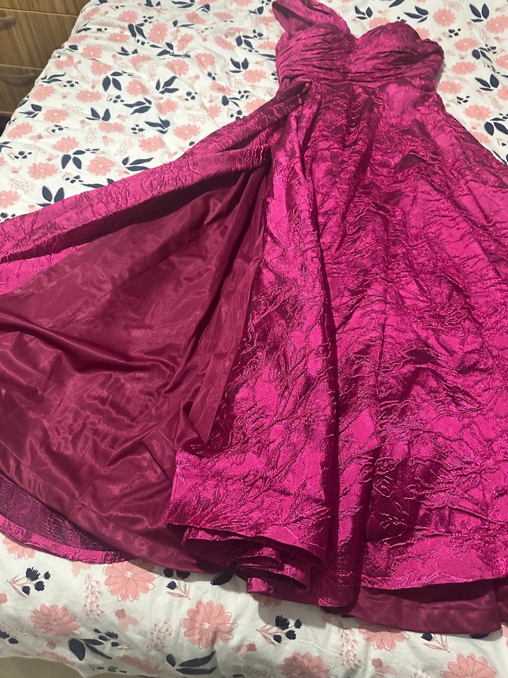 Pembe Drapeli Uzun Straplez Kadın Abiye - Görsel 2