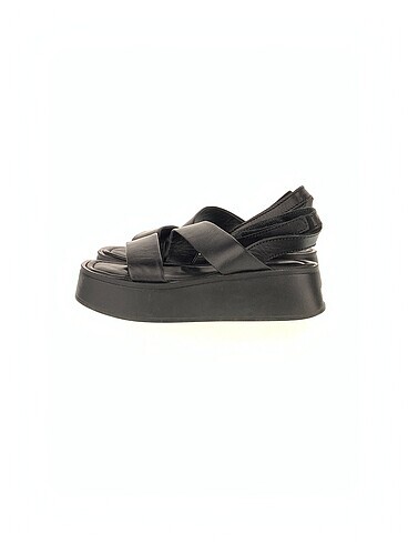 Elle Sandalet %70 İndirimli.