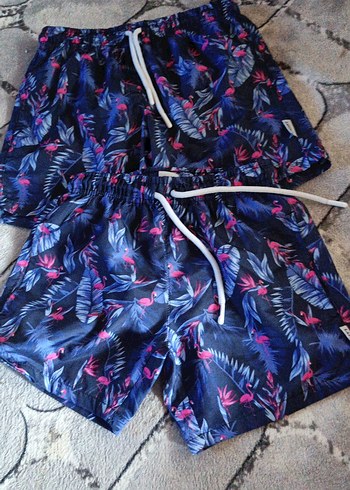 Erkek Çok Renkli Batik Desenli Mini Şort - Görsel 2