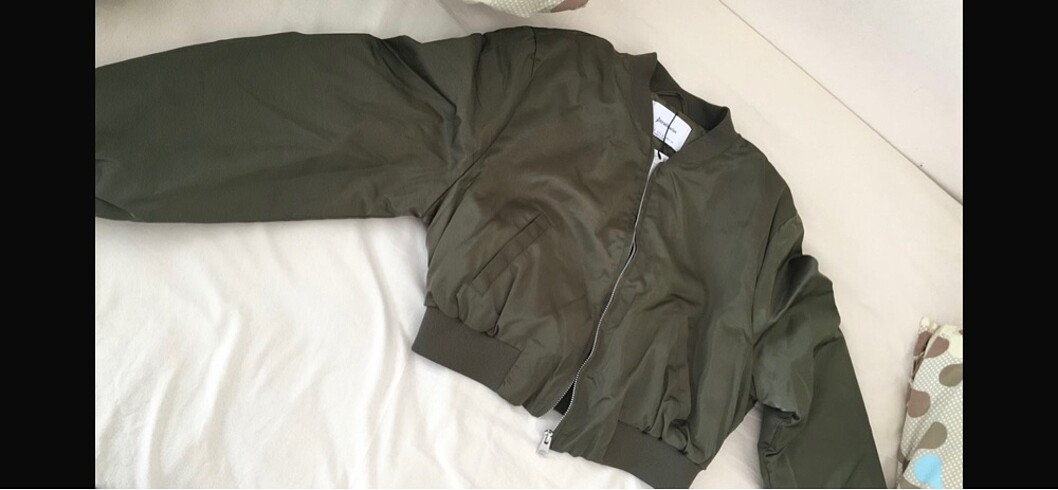 s Beden Stradivarius Yeşil Bomber Ceket