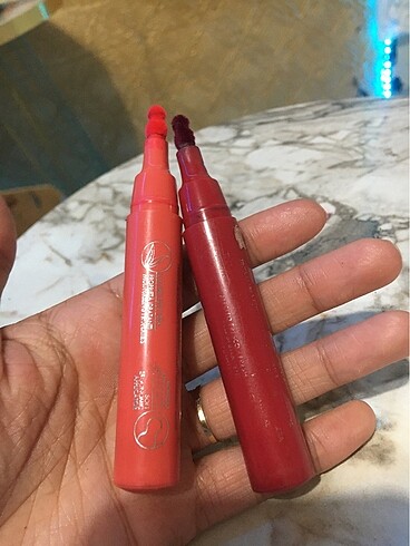 Beden kırmızı Renk Deborah lipstick