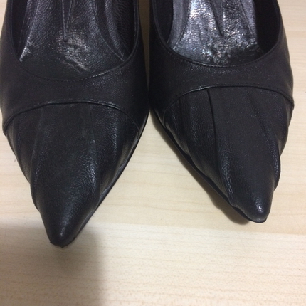 37 Beden siyah Renk Deri kısa topuk stiletto