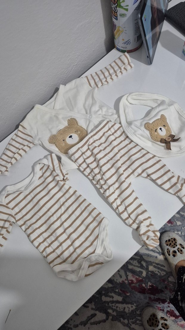 Erkek Bebek Beyaz Triko 4'lü Takım - Görsel 2