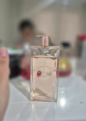 Şeffaf Kadın Parfüm Şişesi - Görsel 2