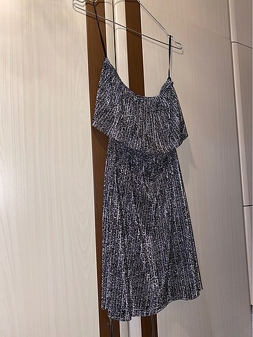 xs Beden Straplez elbise