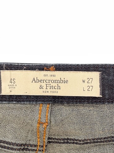 27 Beden lacivert Renk Abercrombie & Fitch Jean / Kot %70 İndirimli.