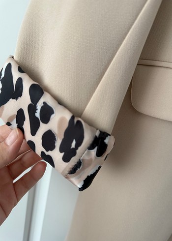 Diğer Leopar Desenli Bej Uzun Kadın Blazer