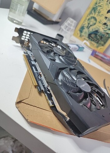 Gtx 1060 ekran kartı, a320m anakart ve 120gb sata ssd