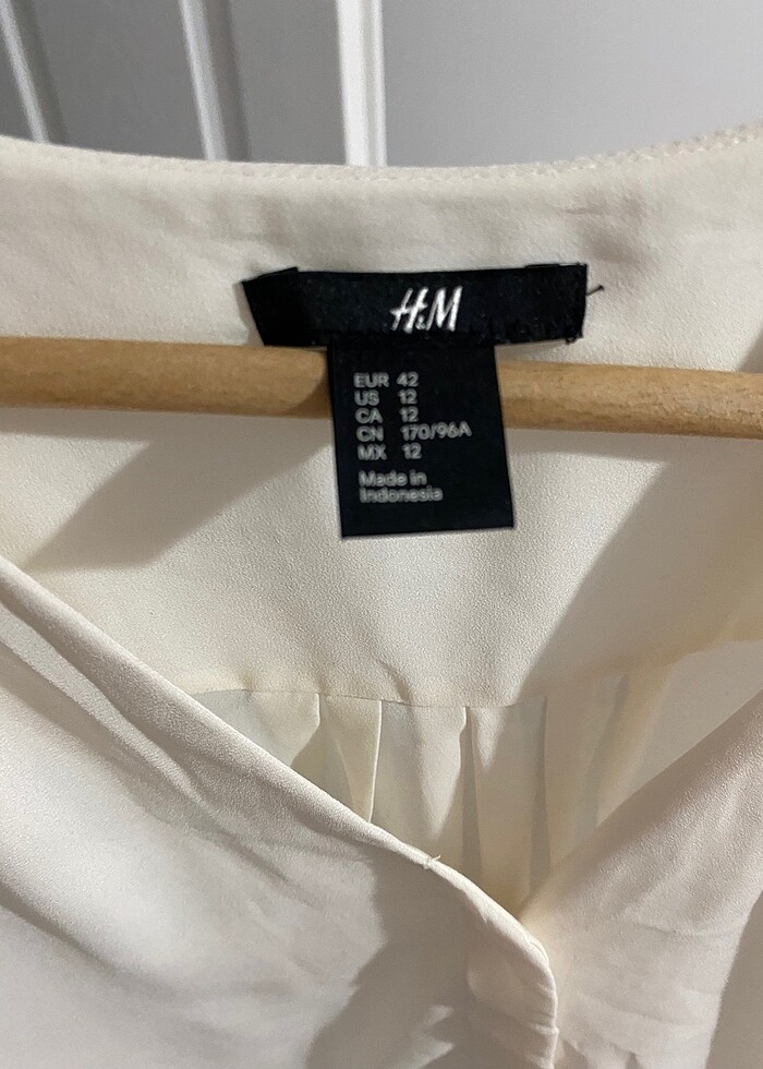 H&M marka 42 beden bluz - Görsel 3