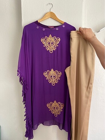 Diğer Tunik,Pantolon ve mor badi