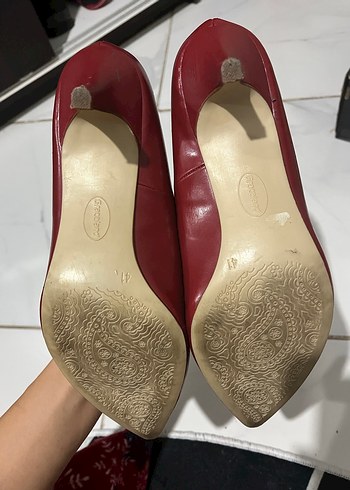 Klasik Kırmızı Stiletto Topuklu Kadın Ayakkabı - Görsel 3