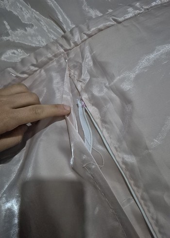 Nakışlı Gri Beyaz Yatak Örtüsü - Görsel 5