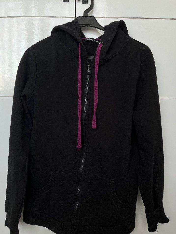 Kadın Siyah Fermuarlı Kapüşonlu Sweatshirt - Görsel 2