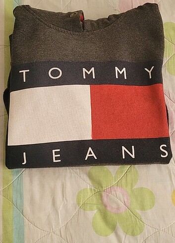 s Beden Tommy sweatshirt
