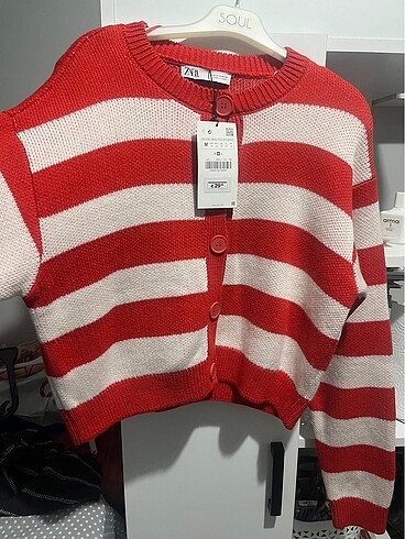 m Beden ZARA TRİKO HIRKA