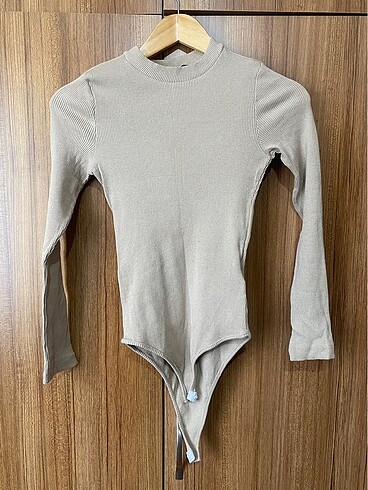 Taş rengi bodysuit