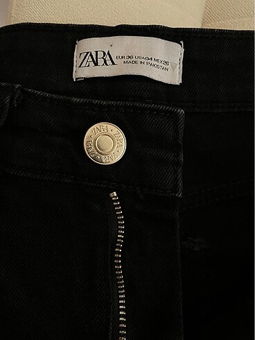 36 Beden siyah Renk Orjinal Zara Flared jean