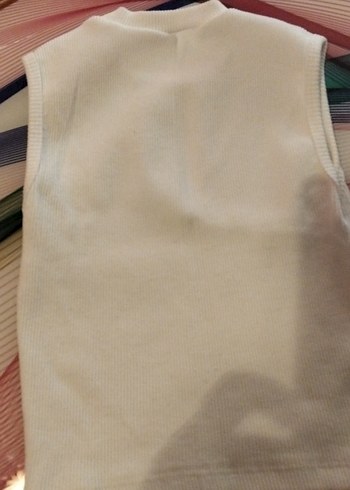 Beyaz Boğazlı Kolsuz Kadın krop - Görsel 2