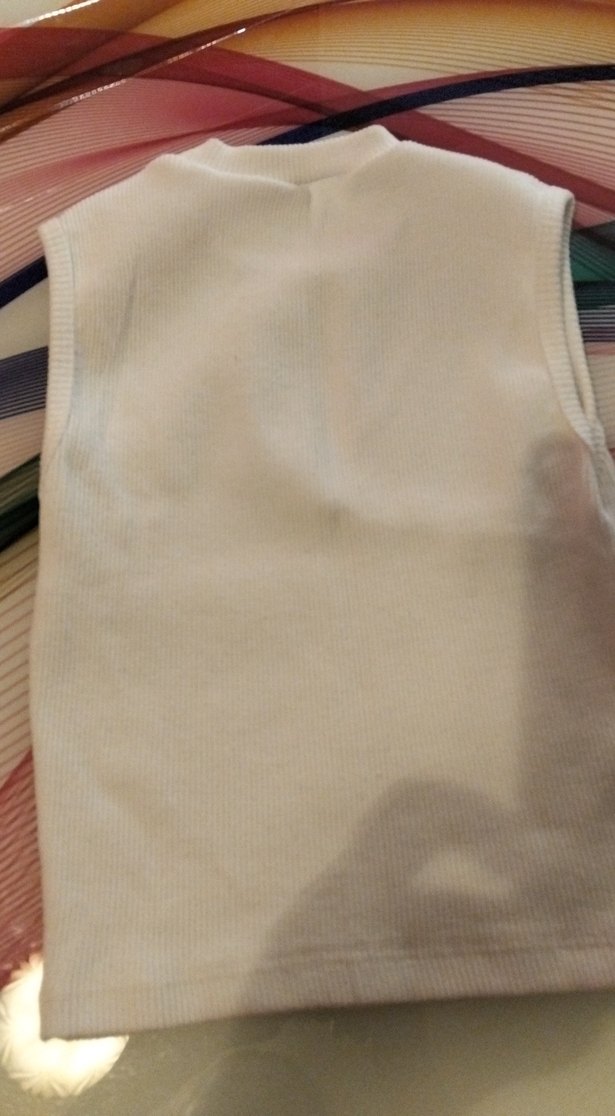 Beyaz Boğazlı Kolsuz Kadın krop - Görsel 2