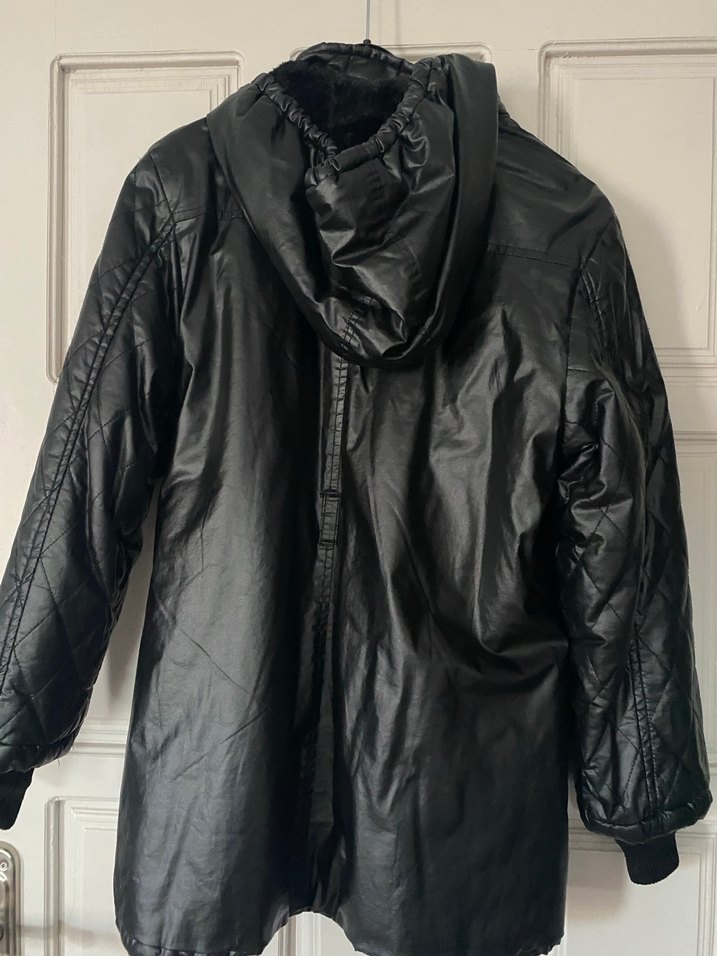 Düğmeli Siyah Deri Kadın Ceket - Görsel 2