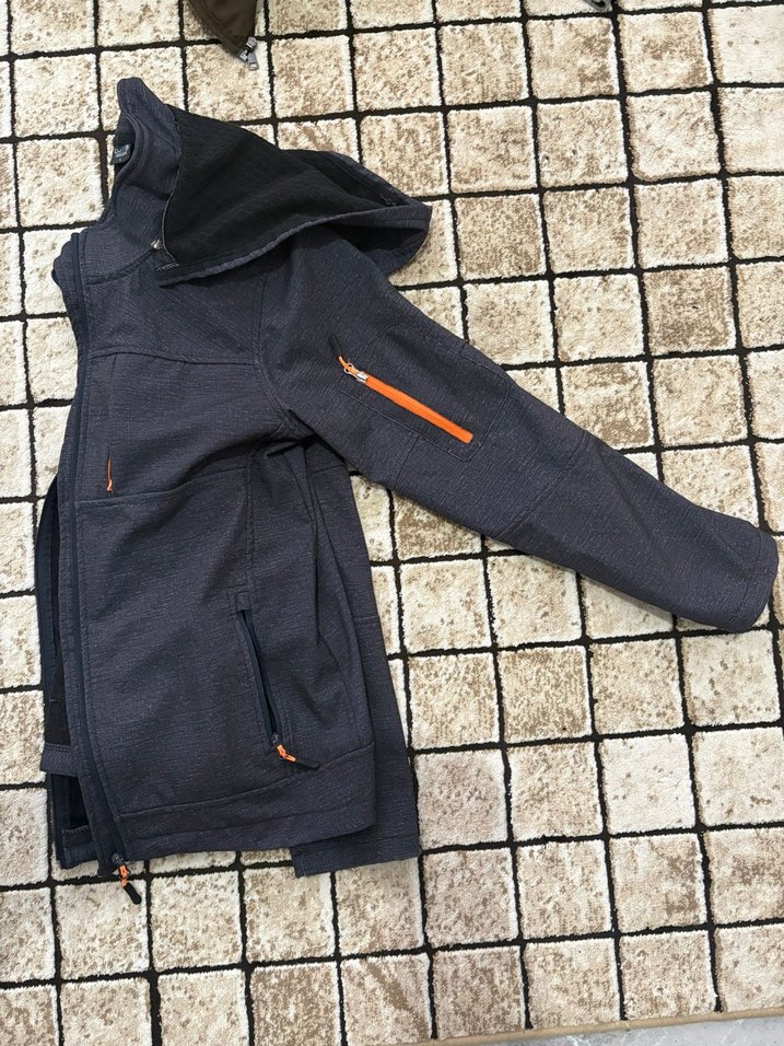 Gri Fermuarlı Erkek Montu - Görsel 3