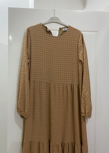 Bej Uzun Kollu Fırfırlı Kadın Elbise - Görsel 3