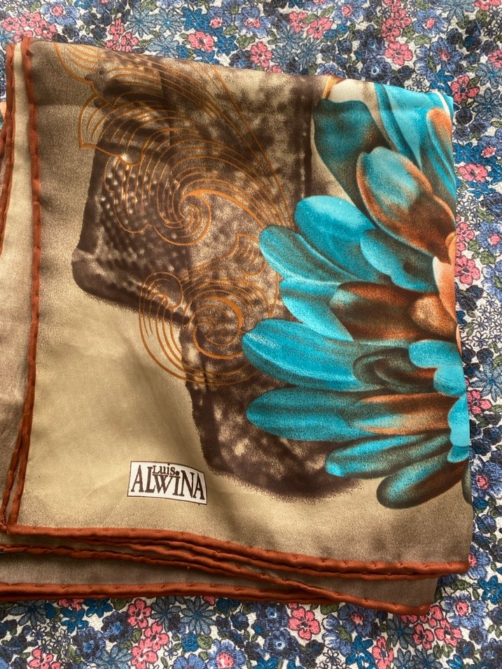 Alvina eşarp - Görsel 3