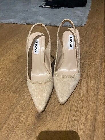 hiç kullanılmaşı ipekyol stiletto ayakkabı