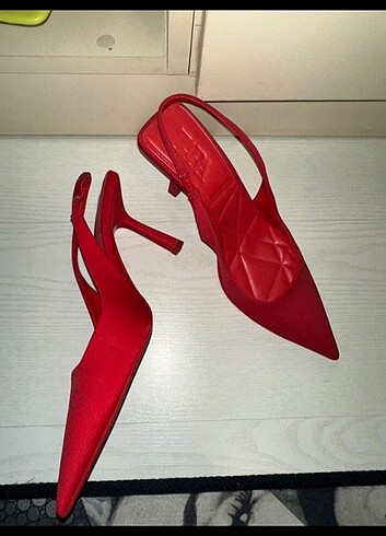 39 Beden Zara topuklu sandalet 
