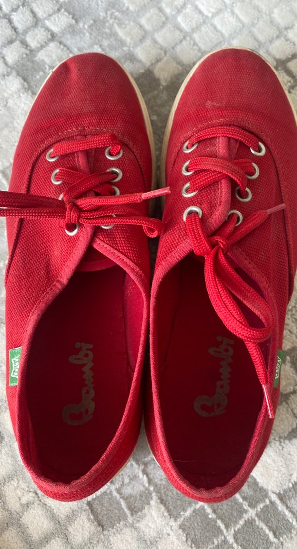 Kırmızı Bağcıklı Kadın Spor Ayakkabı - Görsel 3