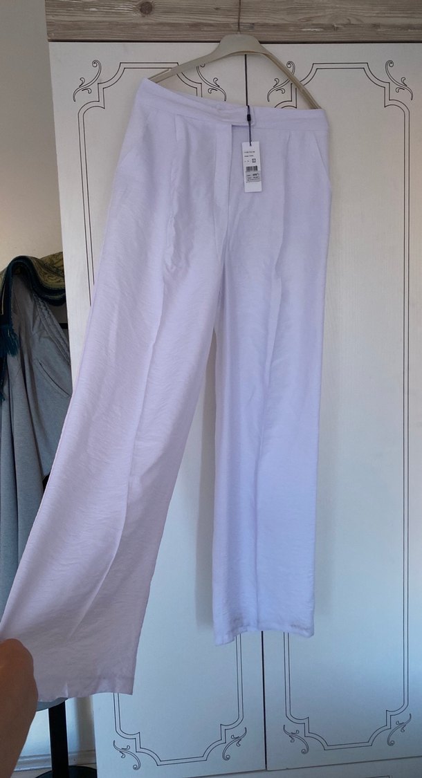 Beyaz Keten Midi Kadın Pantolon - Görsel 2