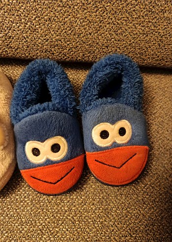 Renkli Nakışlı erkek Çocuk Ev Terlikleri - Görsel 4