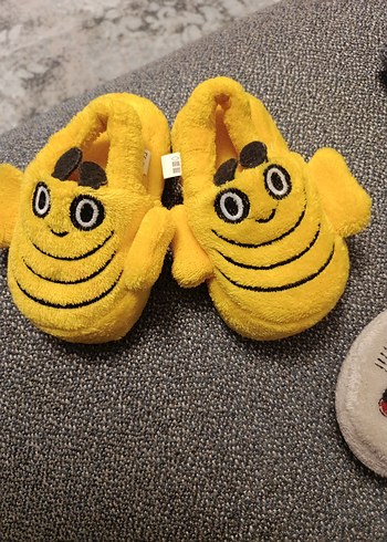 Renkli Nakışlı erkek Çocuk Ev Terlikleri - Görsel 2